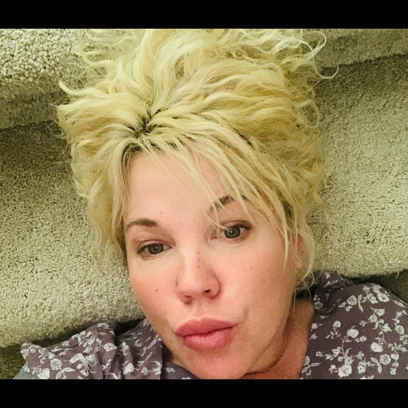 Meet your Posher, Kandy - Picture 9 of 10